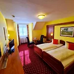 Hotel Parkhotel Bad Faulenbach 3*