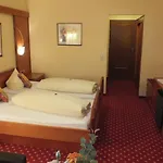 Hotel Parkhotel Bad Faulenbach 3*