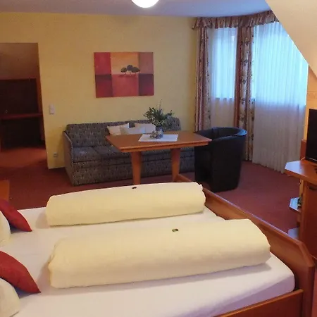 Parkhotel Bad Faulenbach Hotell