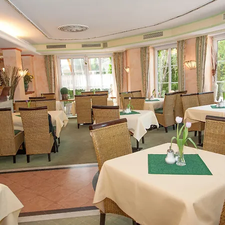 Parkhotel Bad Faulenbach Hotell 3*